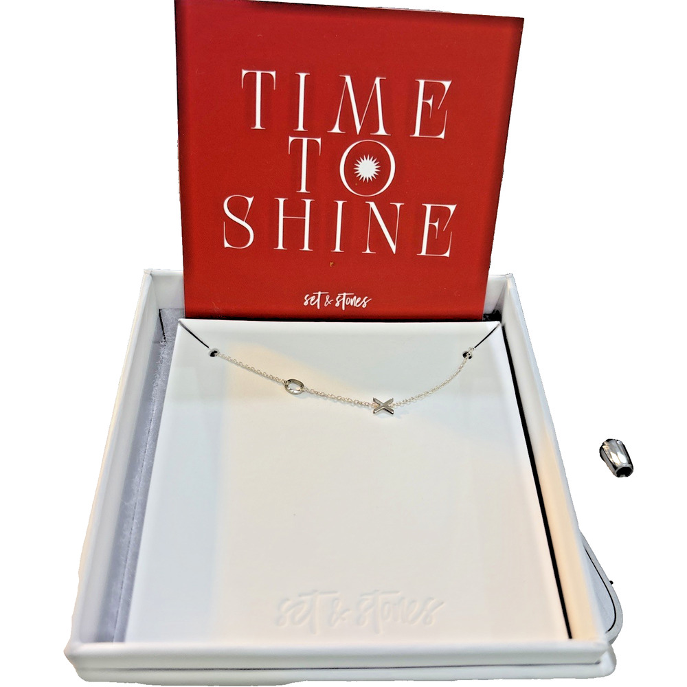Time to Shine Silvertone Chain Bracelet delicate romantic "X" and "O" design